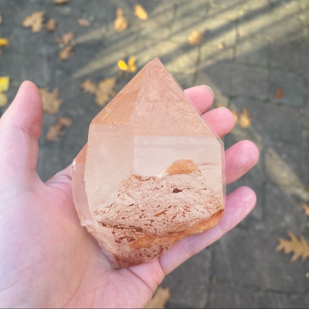 BEAUTIFUL Pink Lemurian Quartz Point Crystal Gemstone - Picture 5 of 5